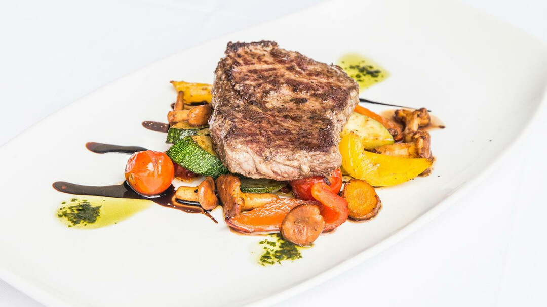 Fleischgericht | © Hotel Vötterl