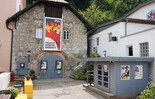 small theater exterior view | © Kleines Theater