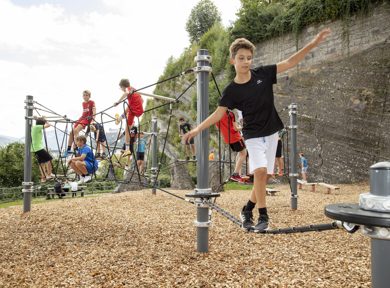 Kinder auf der Müllner Schanze | © Camera Suspicta / Susi Berger