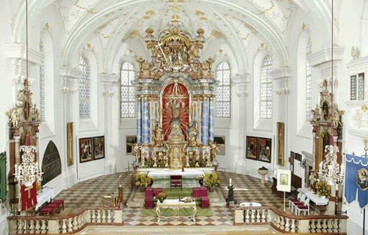 Marienwallfahrtskirsche innen