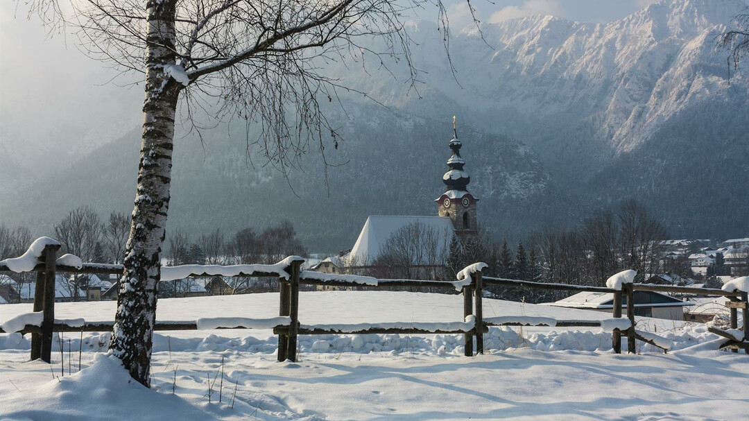 Kirche im Winter