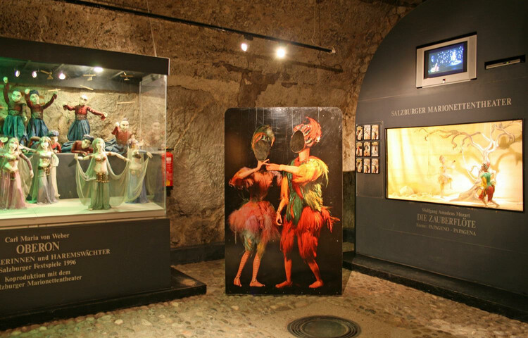 "Oberon" and "he Magic Flute" | © Marionettenmuseum