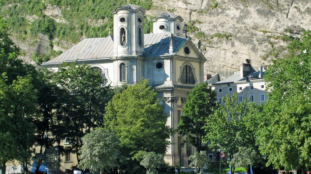 view from Salzachufer to St. Mark's Church | © Tourismus Salzburg / S. Siller
