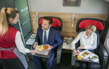 Bordservice | © ÖBB - Harald Eisenberger