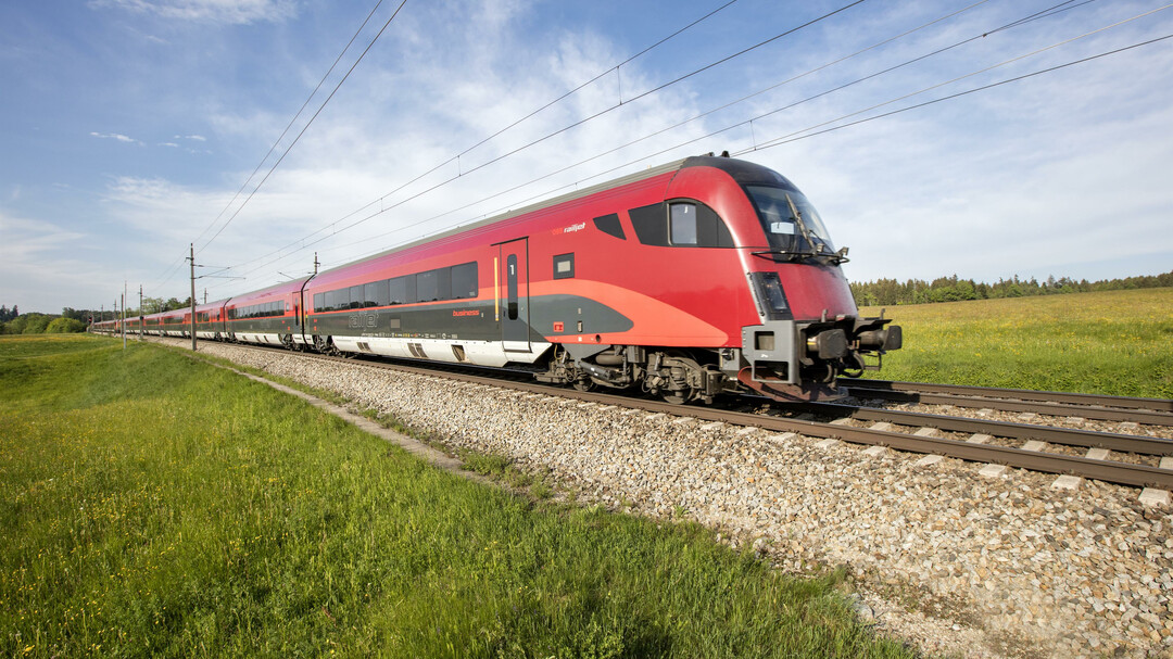 ÖBB Zug | © ÖBB - Harald Eisenberger