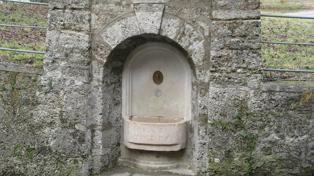 Monikapforte Brunnen in Salzburg | © mein.salzburg.com