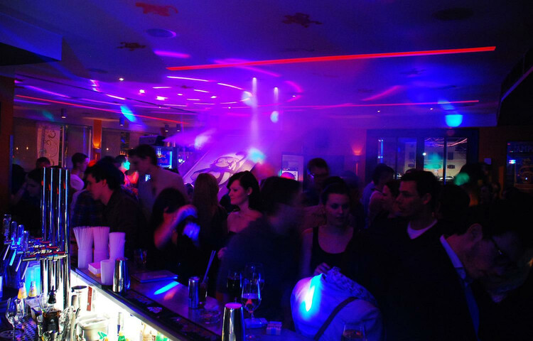 Bar | © monkeys cafe.bar