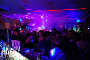 Bar | © monkeys cafe.bar