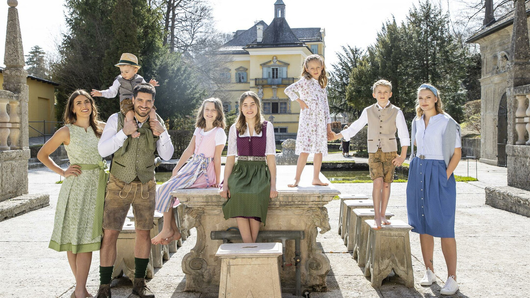 Trachtenangbot für Groß und Klein | © moser - Salzburger Trachten