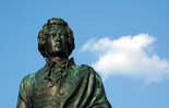 Mozart monument at Mozartplatz | © Tourismus Salzburg