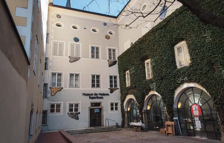 Museum der Moderne Salzburg/Rupertinum- Innenhof | © Tourismus Salzburg GmbH / B. Brunauer