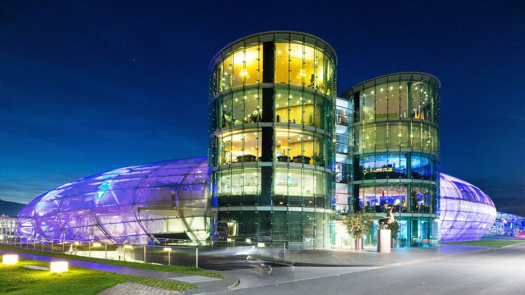 Hangar 7 | © Red Bull Hangar-7 / Helge Kirchberger Photography