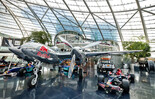 Ausstellungsobjekte | © Red Bull Hangar-7 / Helge Kirchberger Photography