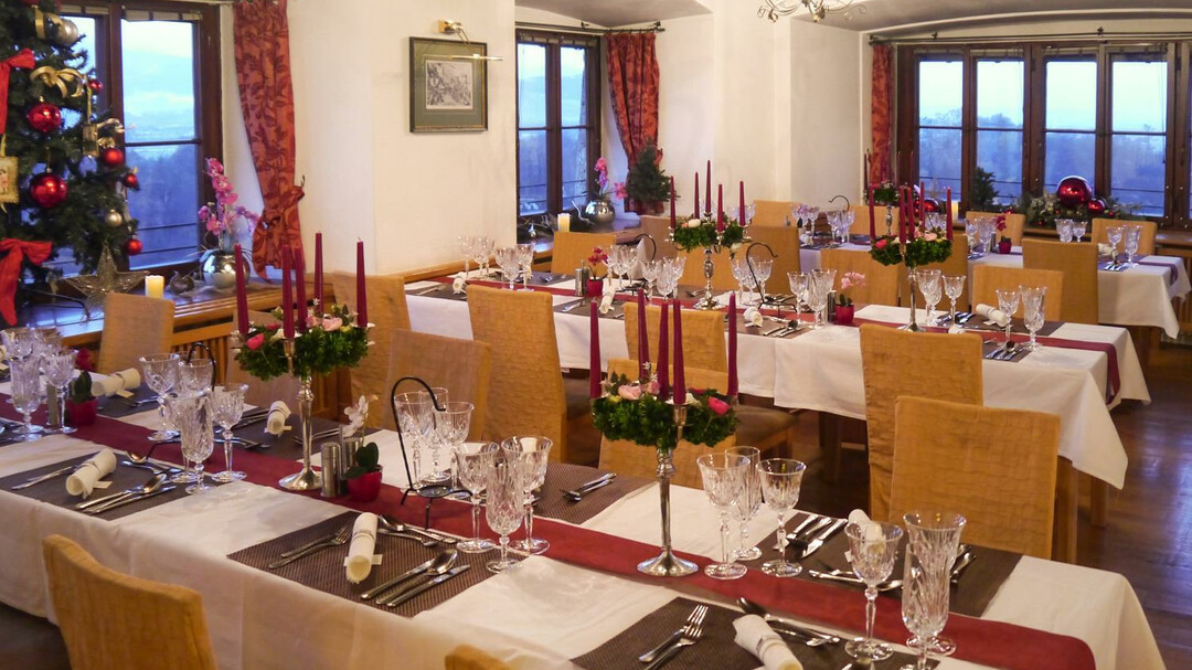 Festliches Gedeck im Panoramarestaurant | © Festungsrestaurant