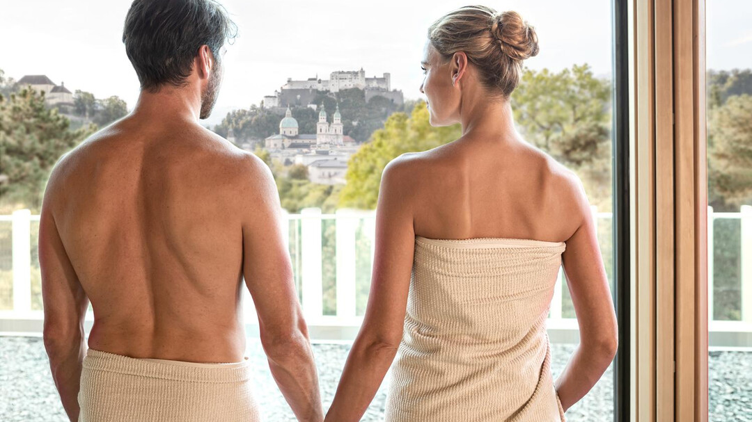 Festungsausblick in der Sauna im Paracelsusbad | © Paracelsusbad / Wöckinger