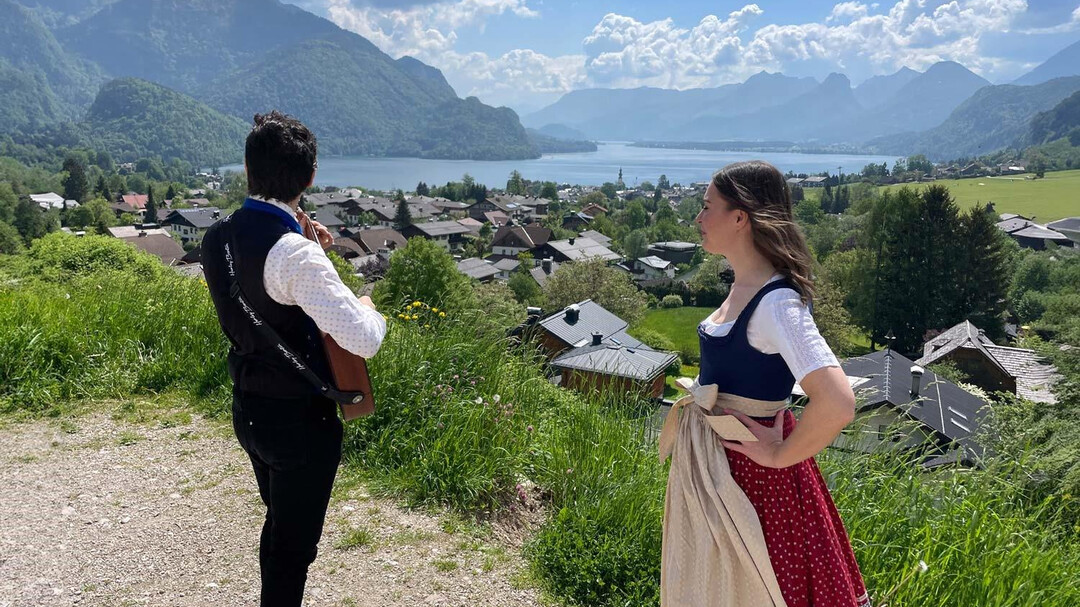 Tour führt auch durch das Salzkammergut | © weTours® SALZBURG, weTours MEDIA