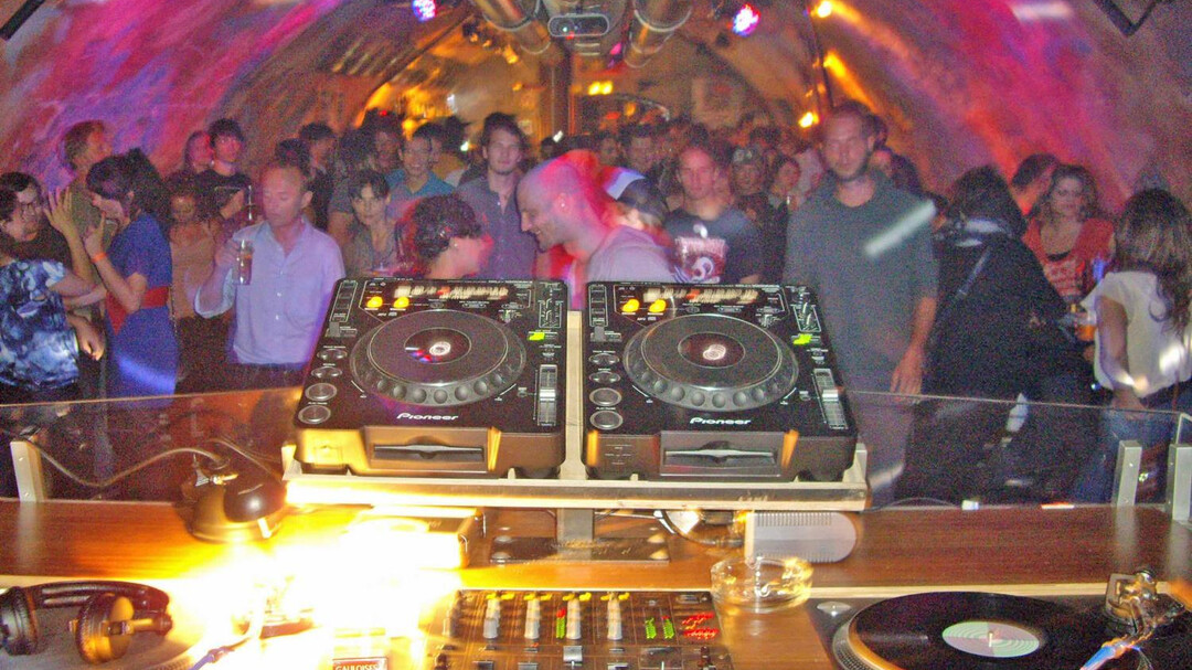 DJ Pult | © Rockhouse Bar