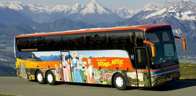 Sound of Music Tour-Bus | © Salzburg Panorama Tours GmbH / Heiko Mandl