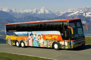 Sound of Music Tour-Bus | © Salzburg Panorama Tours GmbH / Heiko Mandl