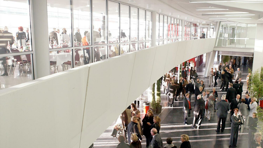 Foyer in der Salzburgarena | © MZS