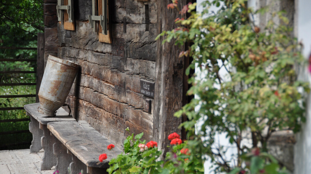 Bank vor dem Haus | © Salzburger Freilichtmuseum