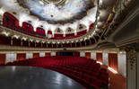 Bühne und Zuschauerraum | © Neumayr/Christian Leopold