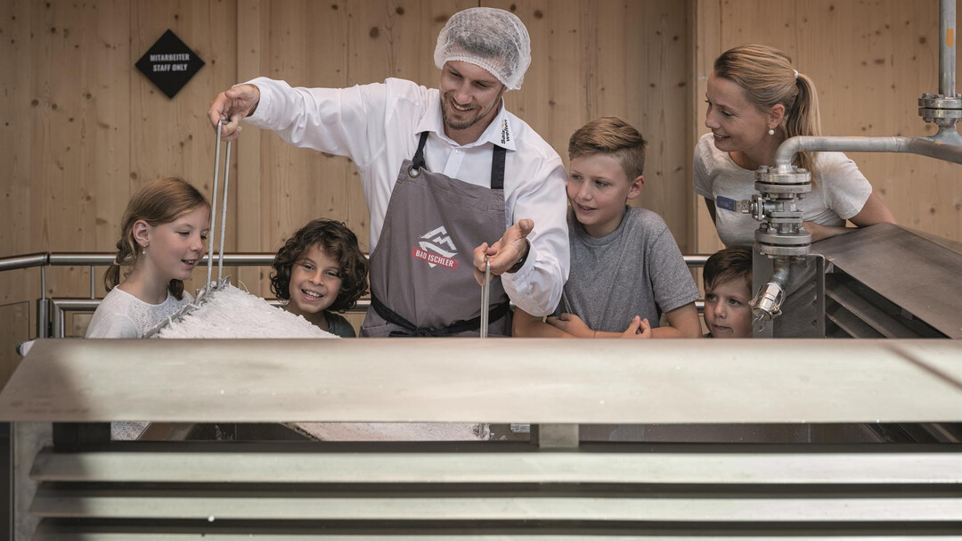 Salzmanufaktur in den Salzwelten Salzburg | © Salzwelten / Bergauer