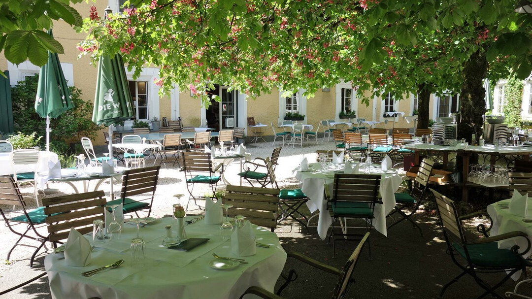 schattiger Gastgarten | © Gasthof Schloss Aigen