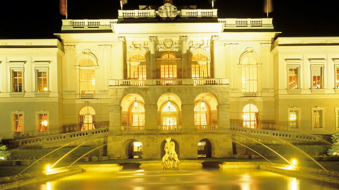 Klessheim Palace with lightning | © Casino Salzburg