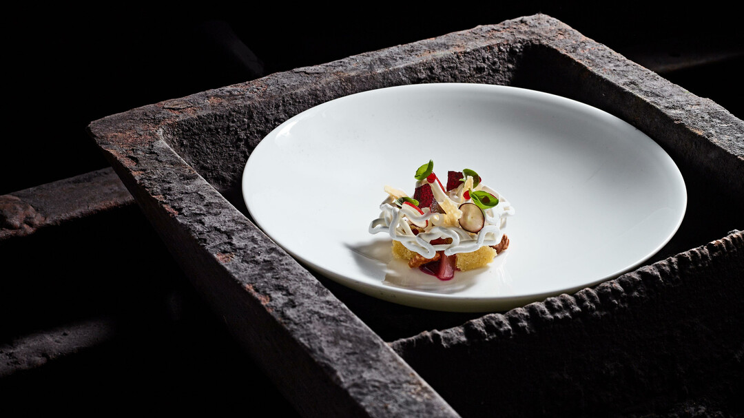 Mascarpone - Trauben - Basilikum- Weiße Schokolade | © SENNS.Restaurant