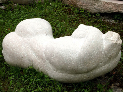 Frauenskulptur von Walter Meierhofer | © Art bv Berchtoldsvilla