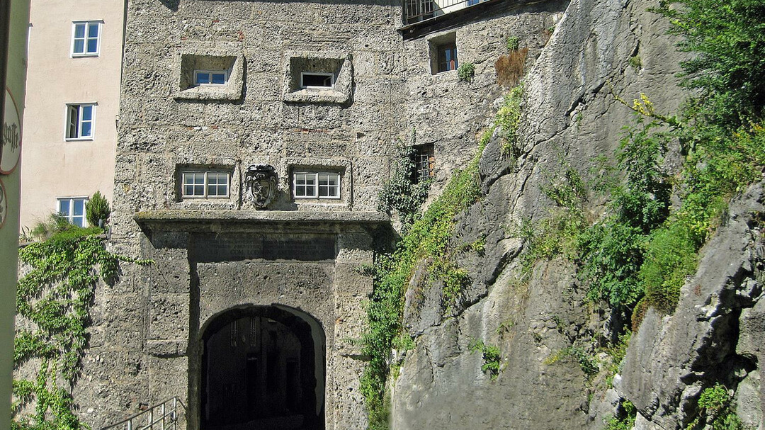 inner gate in the Steingasse | © Tourismus Salzburg / S. Siller