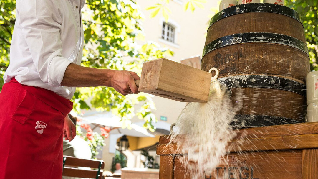 Bieranstich | © Bazzoka