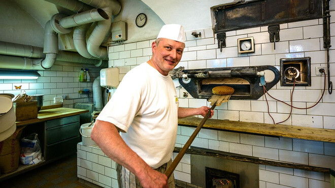 Bäcker in der St. Peter Stiftsbäckerei | © Tourismus Salzburg GmbH, Breitegger G.