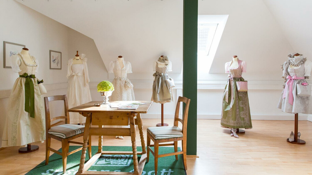 Hochzeitskleider von Susanne Spatt Wedding | © Susanne Spatt