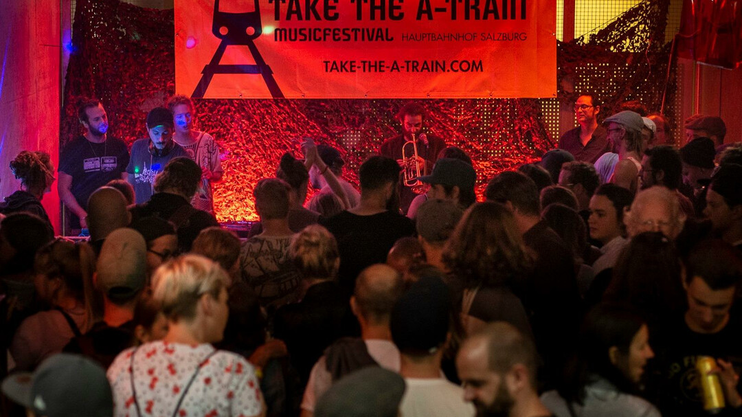 Music at Train Station | © bahnhoffestival.at