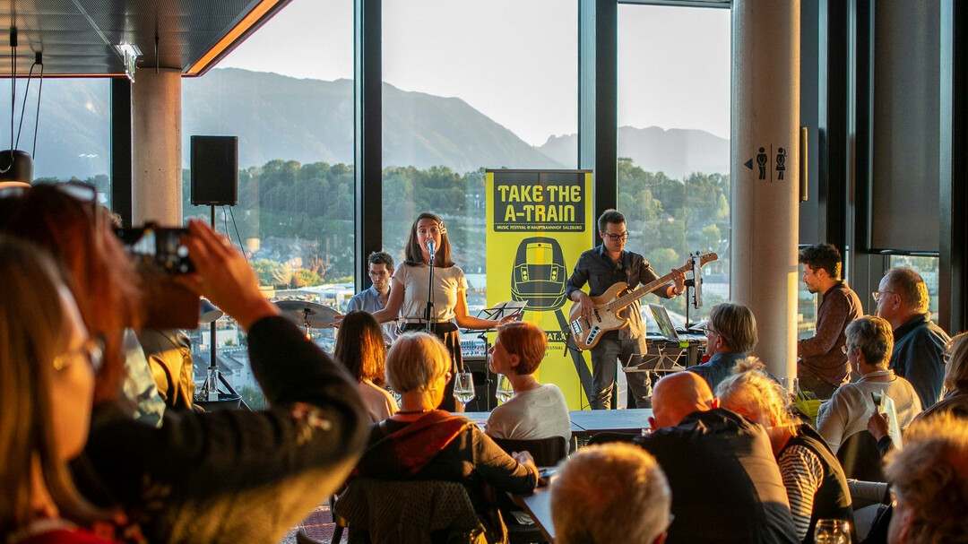 Music at Train Station | © bahnhoffestival.at