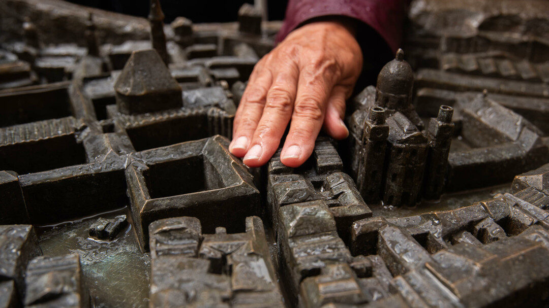 Perceive the dimensions of the town through the sense of touch | © Stadt Salzburg / Rocio Escabosa