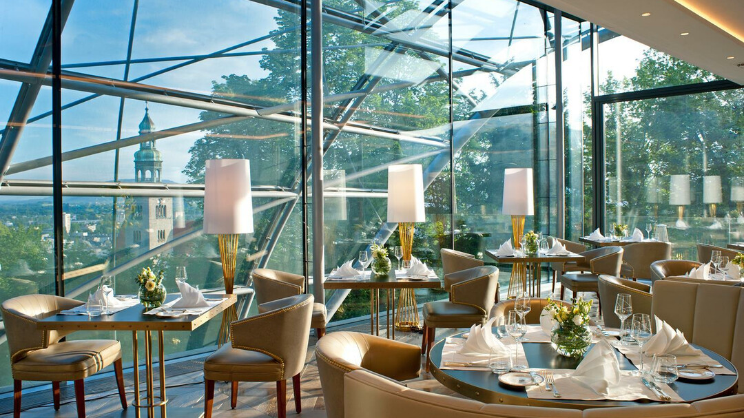 Restaurant GLASS GARDEN | © HOTEL SCHLOSS MÖNCHSTEIN*****s