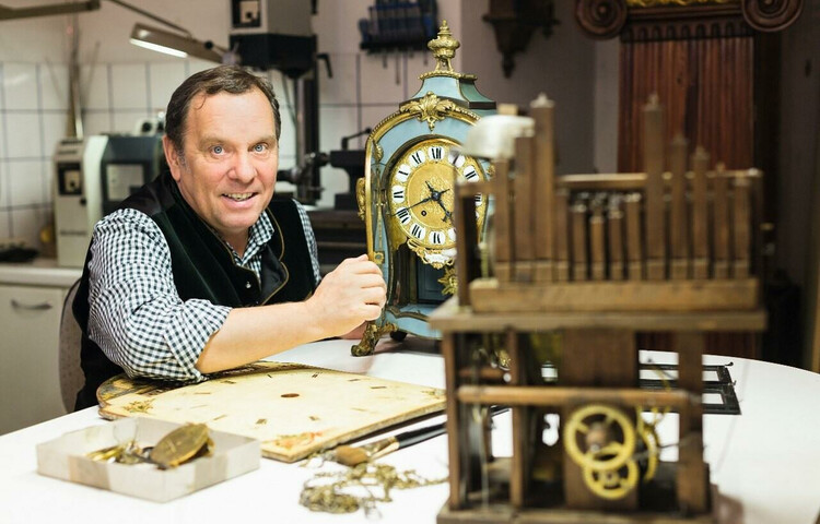 Uhrmachermeister Albert Gilli | © Tourismus Salzburg GmbH / G. Breitegger