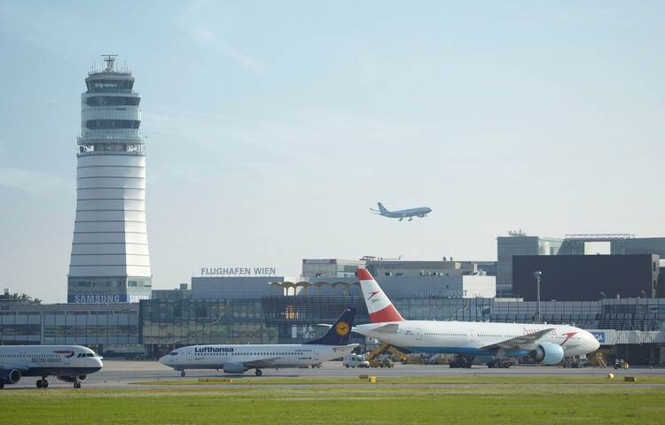 Airport Vienna taxiway | © Flughafen Wien AG