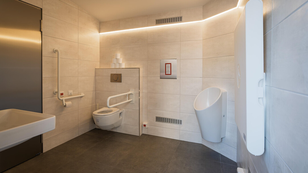 WC Mülln innen | © Stadt:Salzburg / Alexander Killer