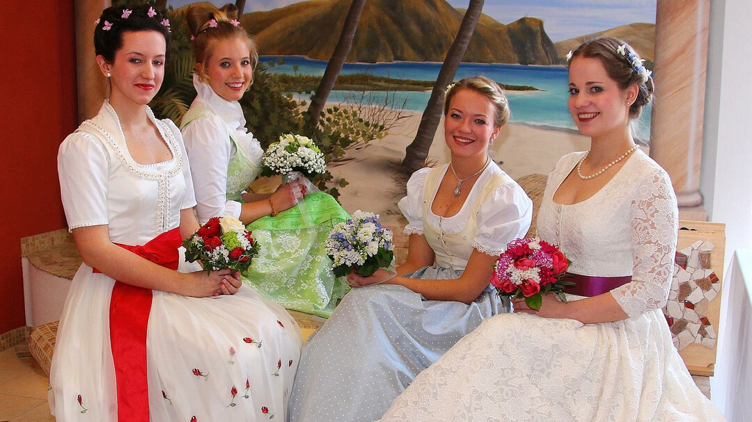 Hochzeitsdirndl | © Beurle Trachten