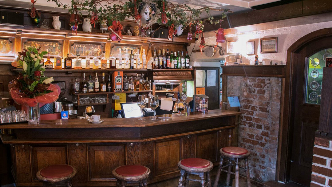 Bar im Erdgeschoss | © Zum Eulenspiegel