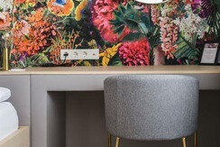 Blumenzimmer-weisseTaube_kathringollacknerfotograf