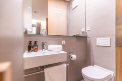 Room Pictures_Room_EZM_2