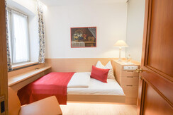 Room Pictures_Room_EZM_5