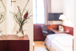 Room Pictures_Room_EZC_2