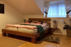 Schlafzimmer1