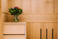 Doppelzimmer LARGE Schrank arthotel Blaue Gans Ing